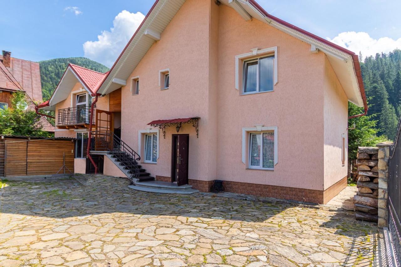 Zoriana Villa Tatariv Exterior photo