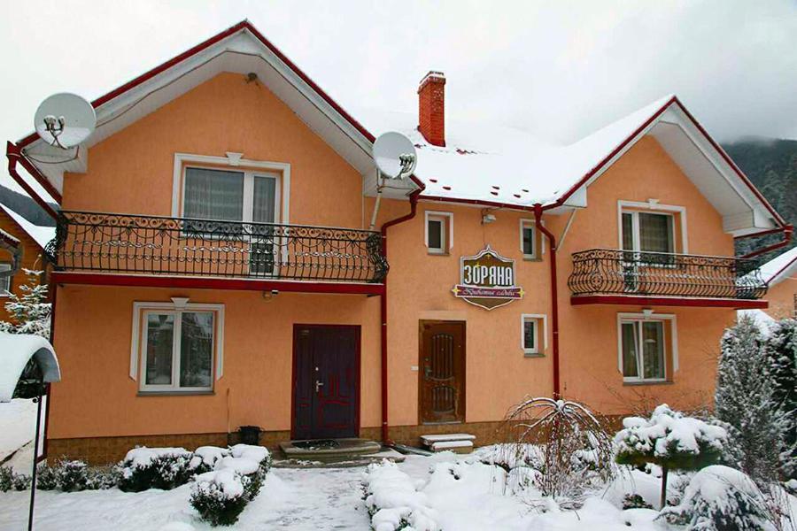 Zoriana Villa Tatariv Exterior photo