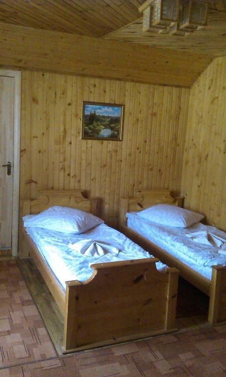 Zoriana Villa Tatariv Room photo