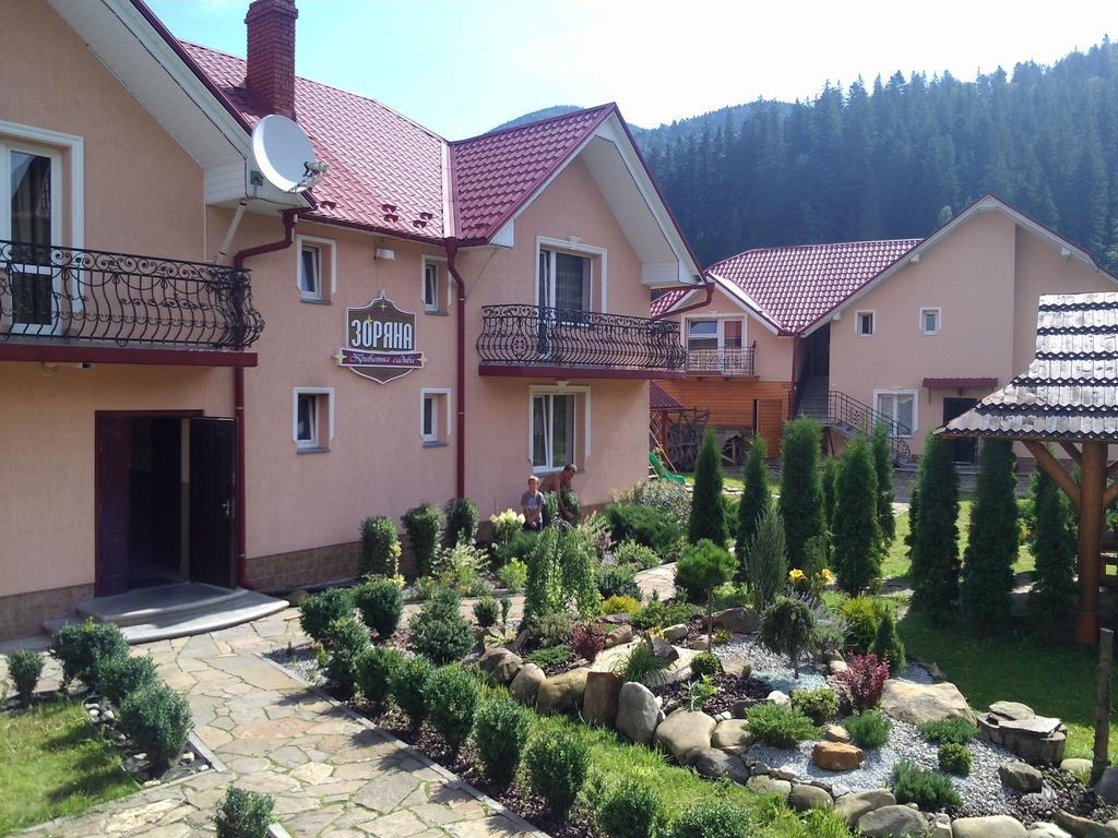 Zoriana Villa Tatariv Exterior photo